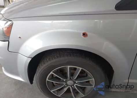 2015 Dodge Grand Caravan Sxt Plus z USA, uszkodzony, nr VIN 2C4RDGCG5FR705047